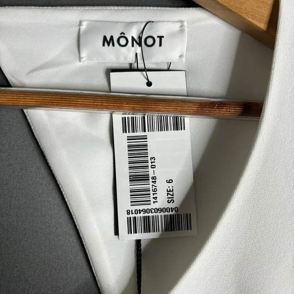 Monot Cutout Open Back Crepe Gown Off White Size 6 - Picture 9 of 11